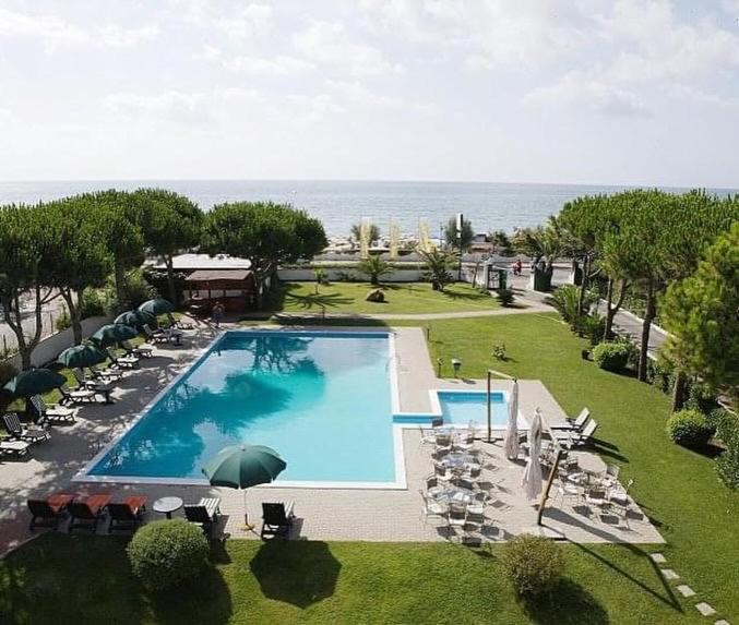 Capo Circeo Beach Resort Spa&Padel San Felice Circeo Exterior foto